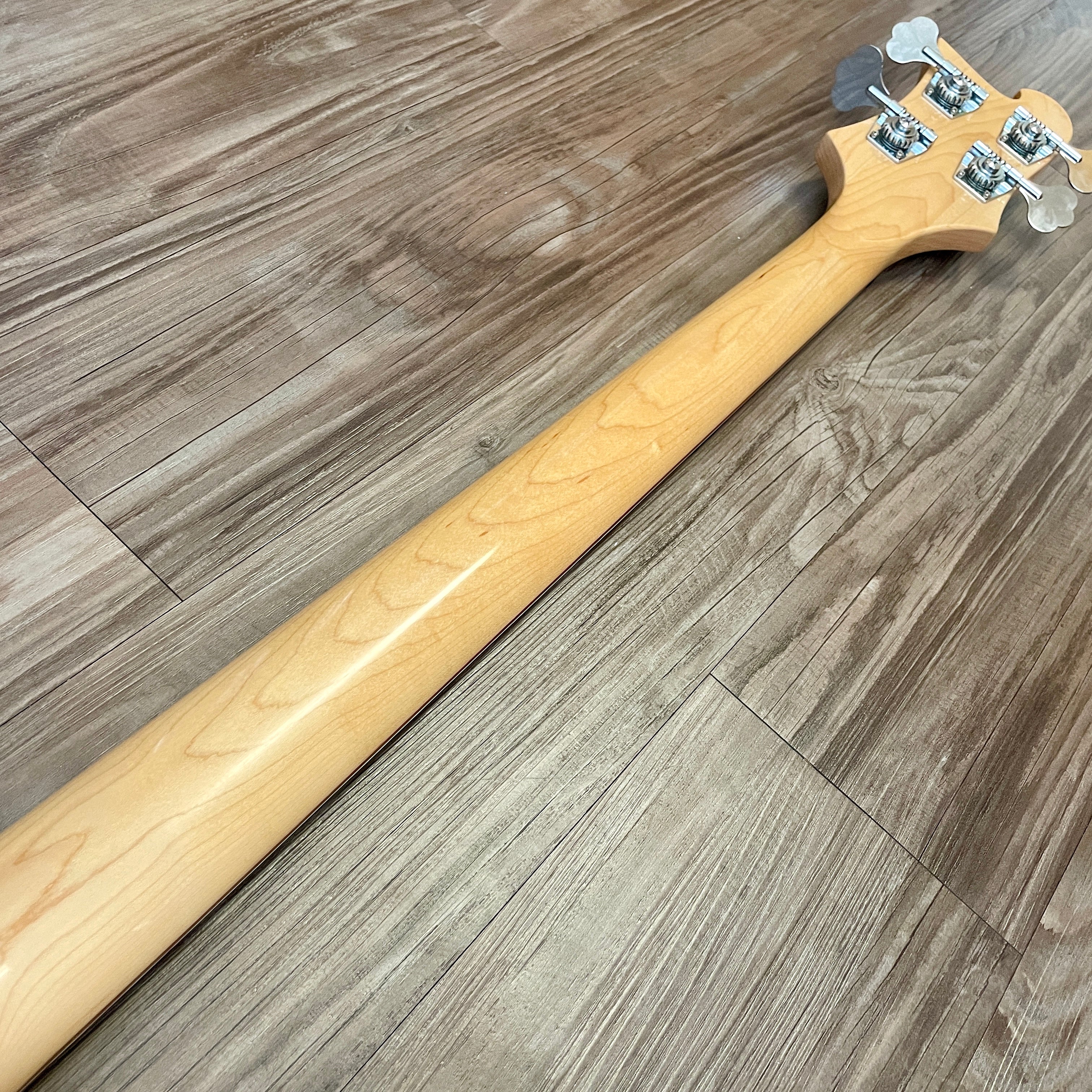 Rickenbacker 4003 Maple Glo