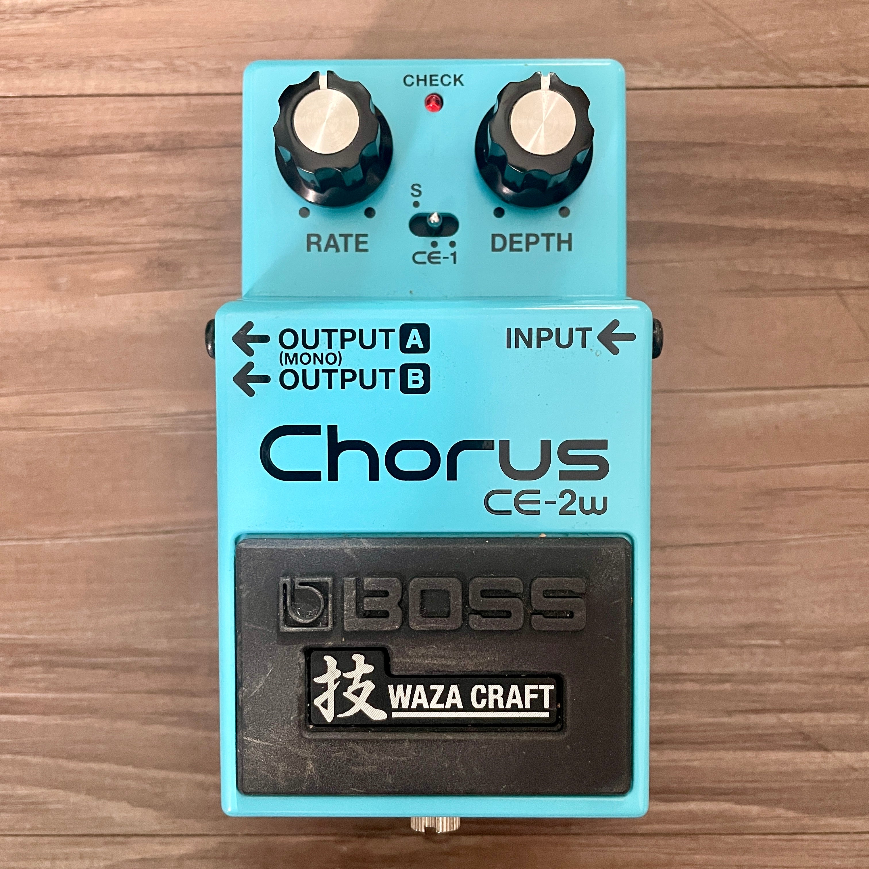 Boss CE-2W Waza Craft Chorus